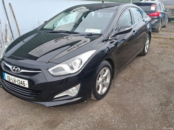Hyundai i40 Saloon, Diesel, 2013, Black