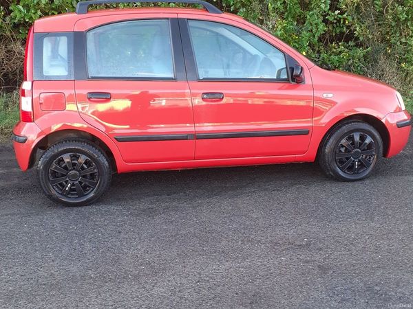 Fiat Panda Hatchback, Petrol, 2005, Red