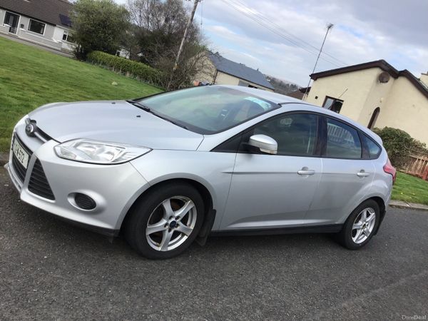 Ford Focus Hatchback, Diesel, 2012, Silver