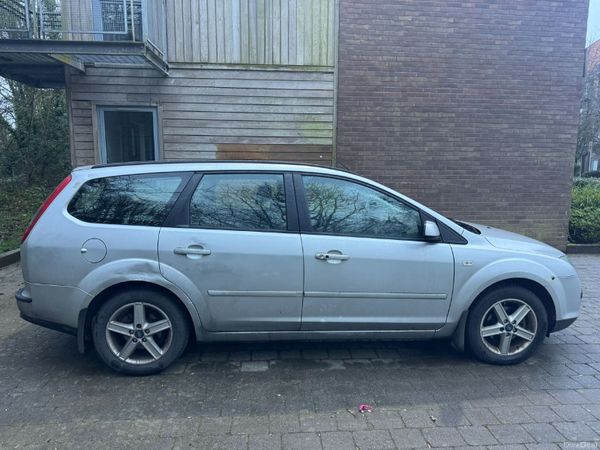 Ford Focus Estate, Petrol, 2007, Silver