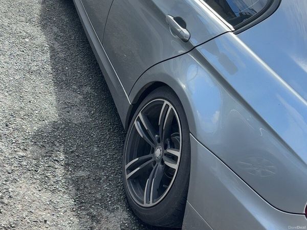 BMW 3-Series Saloon, Diesel, 2011, Grey