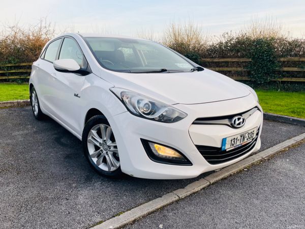 Hyundai i30 Hatchback, Diesel, 2013, White