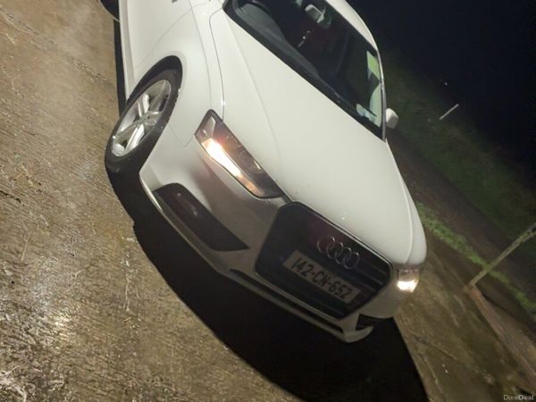 Audi A4 Saloon, Diesel, 2014, White