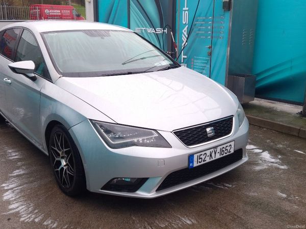 SEAT Leon Hatchback, Diesel, 2015, Silver