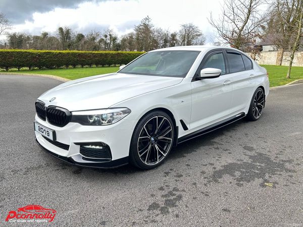 BMW 5-Series Saloon, Petrol Hybrid, 2019, White