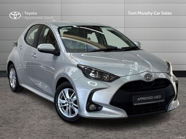 Toyota Yaris Hatchback, Petrol, 2021, Silver