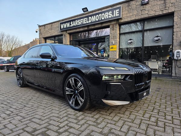 BMW i7 Saloon, Electric, 2024, Black