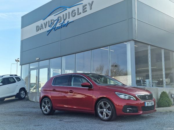 Peugeot 308 Hatchback, Diesel, 2019, Red