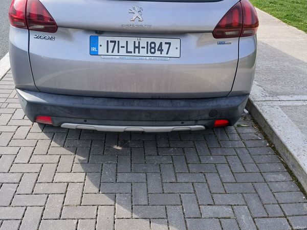 Peugeot 2008 Estate, Petrol, 2017, Grey