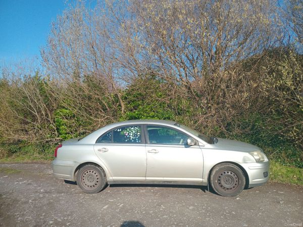 Toyota Avensis Saloon, Petrol, 2008, Silver