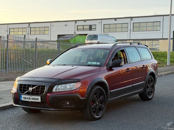 Volvo XC70 Estate, Diesel, 2008, Red