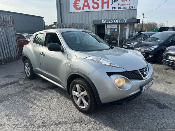 Nissan Juke SUV, Petrol, 2011, Silver