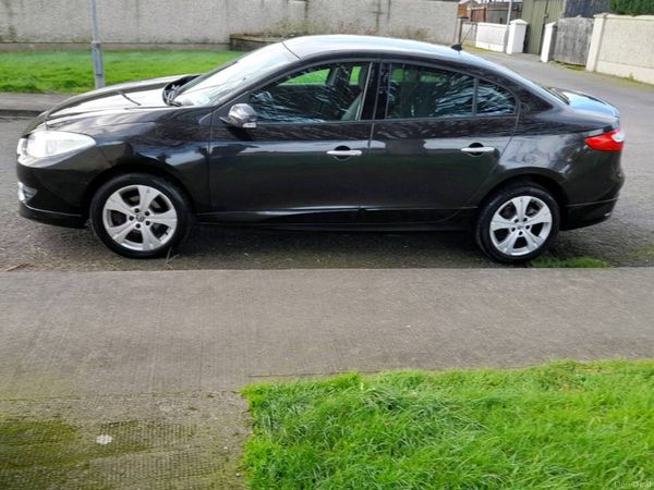 Renault Fluence Saloon, Diesel, 2012, Black