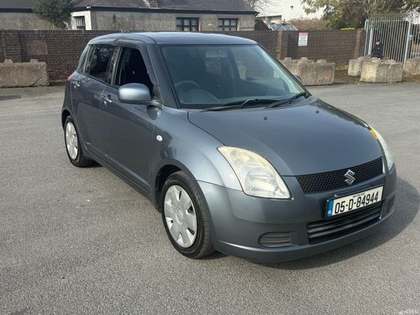 Suzuki Swift Hatchback, Petrol, 2005, Grey