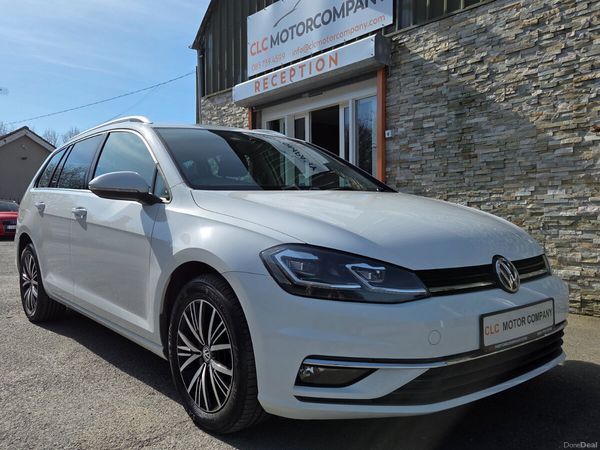 Volkswagen Golf Estate, Petrol, 2017, White