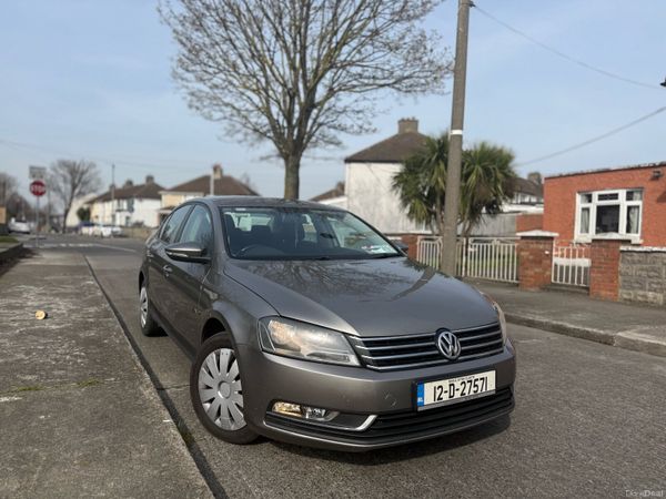 Volkswagen Passat Saloon, Diesel, 2012, Brown