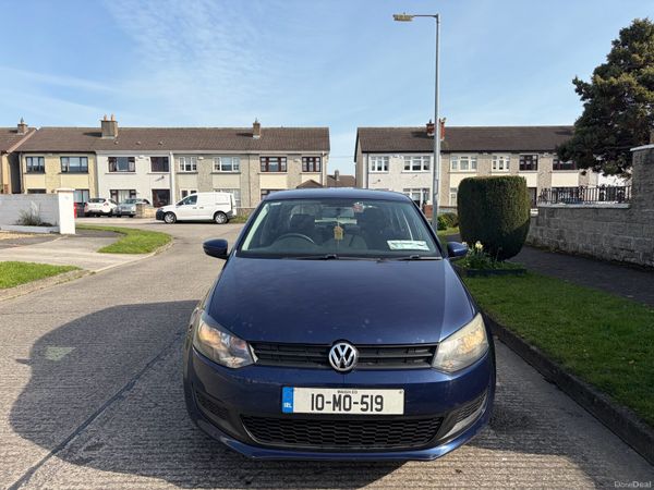 Volkswagen Polo Hatchback, Petrol, 2010, Blue