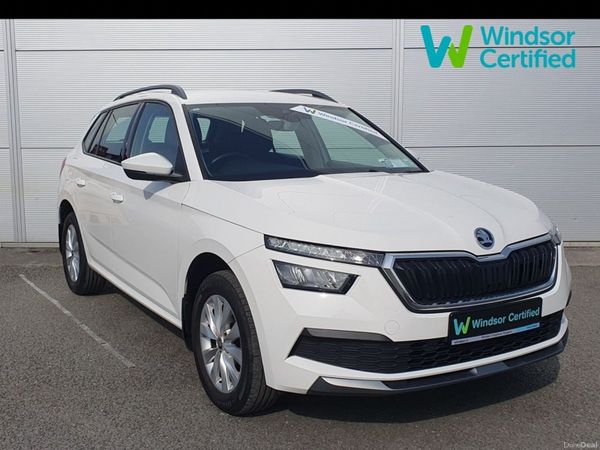 Skoda Kamiq Hatchback, Petrol, 2021, White