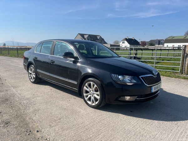 Skoda Superb Saloon, Diesel, 2014, Black