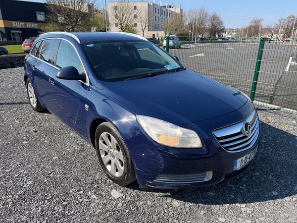 Vauxhall Insignia Estate, Diesel, 2011, Blue