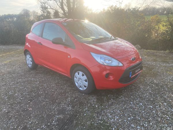Ford KA Hatchback, Petrol, 2014, Red