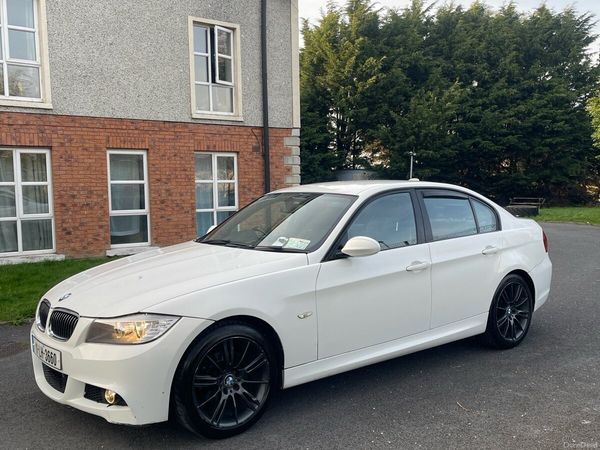 BMW 3-Series Saloon, Diesel, 2011, White