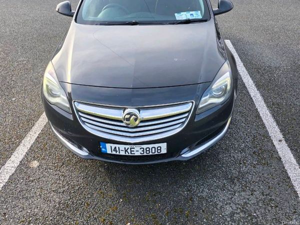 Vauxhall Insignia Hatchback, Diesel, 2014, Black