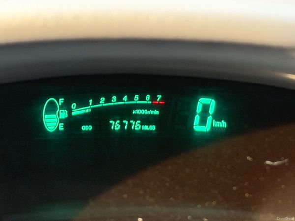 Toyota Yaris Hatchback, Petrol, 2000, Black