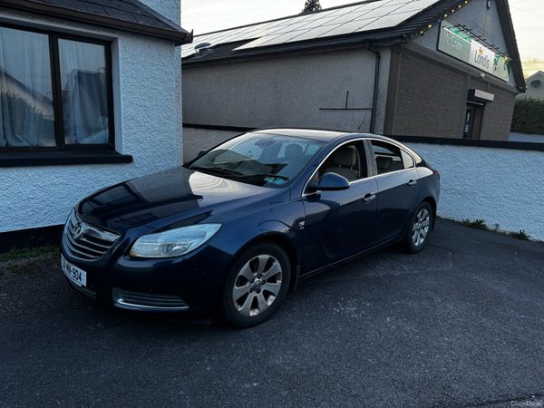 Vauxhall Insignia Hatchback, Diesel, 2013, Blue