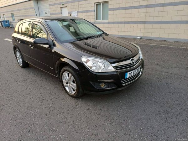Opel Astra Hatchback, Petrol, 2008, Black
