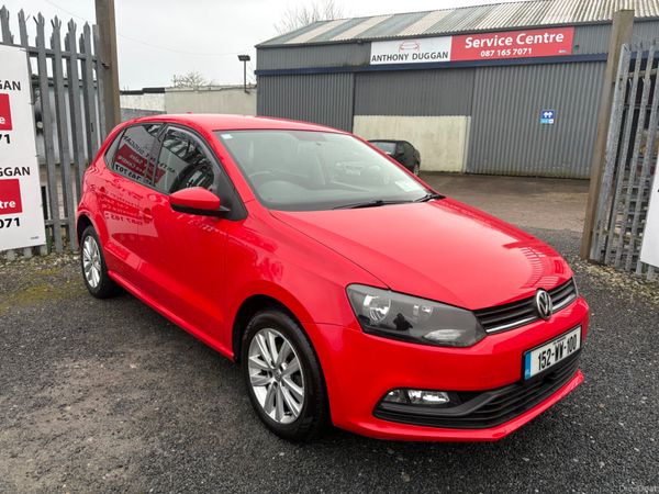 Volkswagen Polo Hatchback, Petrol, 2015, Red