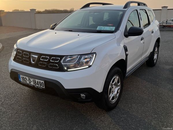 Dacia Duster SUV, Petrol, 2019, White