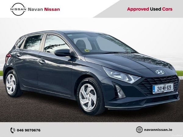 Hyundai i20 Hatchback, Petrol, 2024, Grey