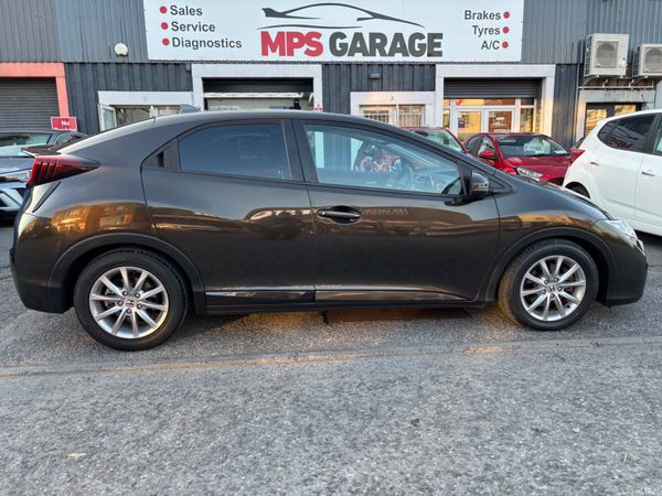 Honda Civic Hatchback, Diesel, 2015, Bronze