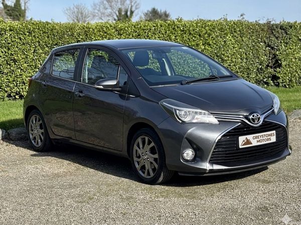 Toyota Yaris Hatchback, Petrol, 2015, Grey