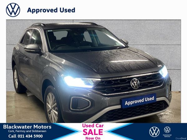 Volkswagen T-Roc SUV, Petrol, 2023, Grey