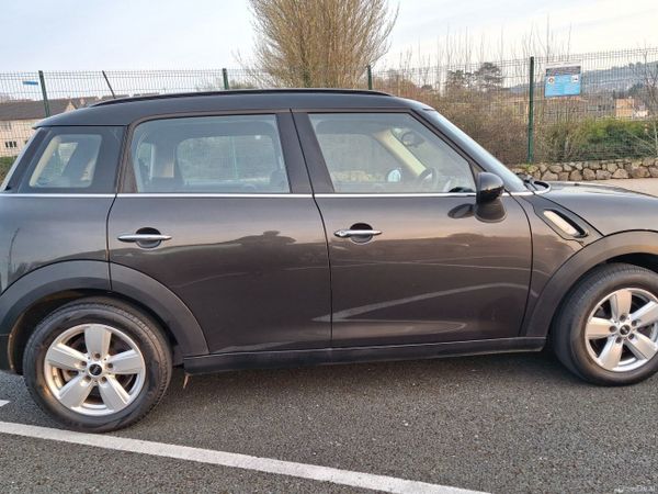 Mini Countryman Hatchback, Petrol, 2015, Grey