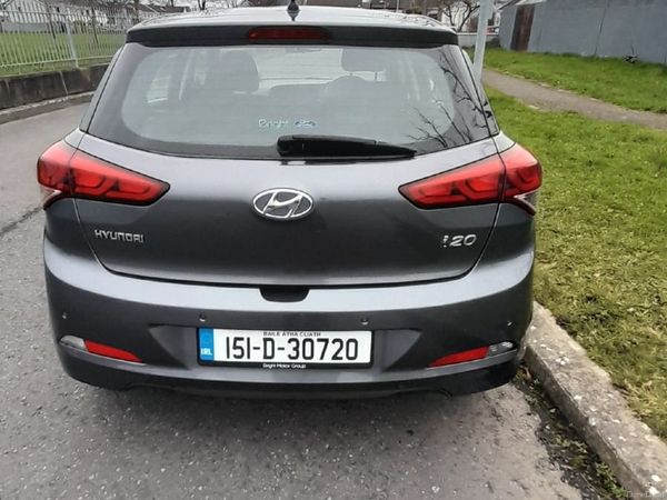Hyundai i20 Hatchback, Petrol, 2015, Grey