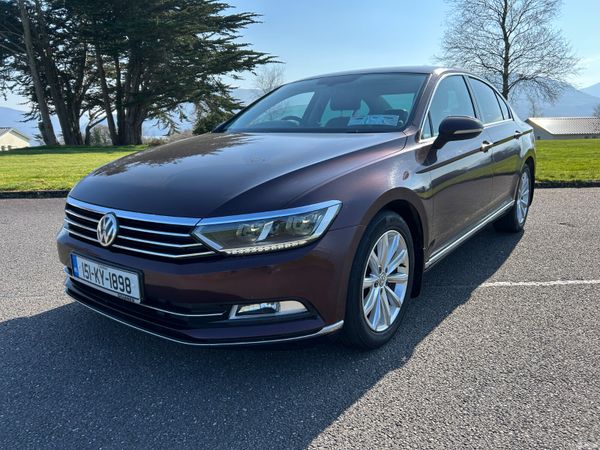 Volkswagen Passat Saloon, Diesel, 2015, Red