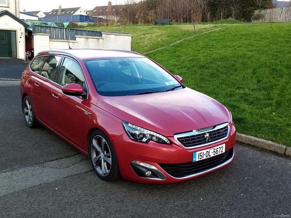 Peugeot 308 Estate, Diesel, 2015, Red