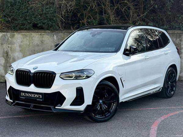 BMW X3 SUV, Petrol Hybrid, 2022, White