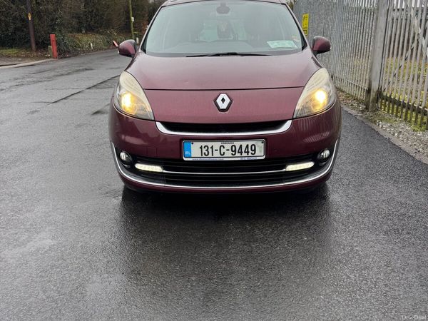 Renault Grand Scenic MPV, Diesel, 2013, Red