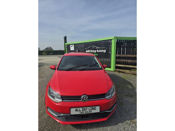 Volkswagen Polo Hatchback, Petrol, 2016, Red