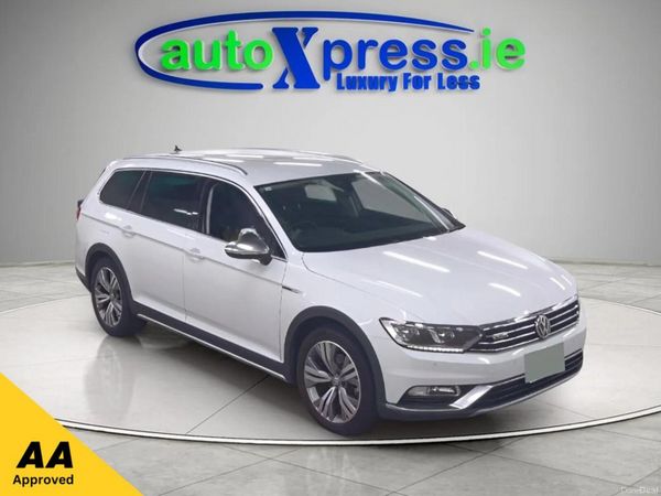 Volkswagen Passat Estate, Petrol, 2019, White