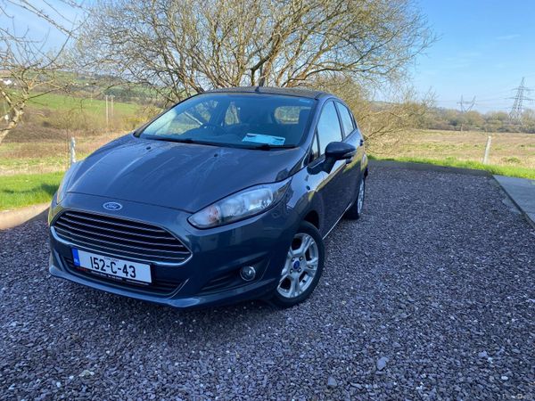 Ford Fiesta Hatchback, Petrol, 2015, Blue