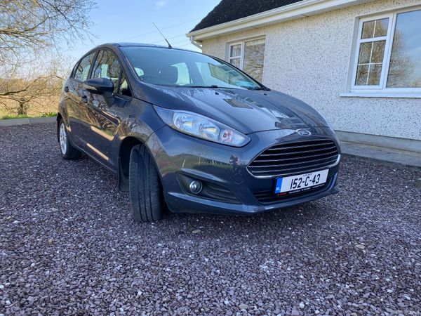 Ford Fiesta Hatchback, Petrol, 2015, Blue