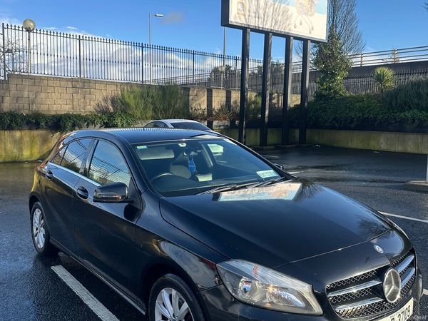 Mercedes-Benz A-Class Hatchback, Diesel, 2013, Black