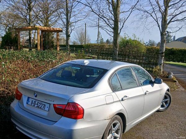 BMW 3-Series Saloon, Diesel, 2011, Silver
