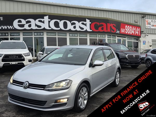 Volkswagen Golf Hatchback, Petrol, 2015, Silver