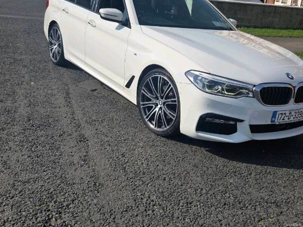 BMW 5-Series Estate, Diesel, 2017, White